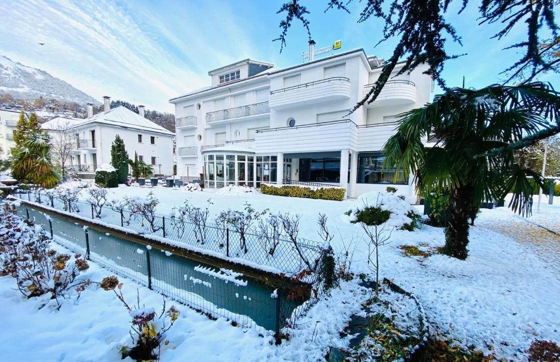 Logis Hotel Le Miramont Argelès-Gazost Exteriér fotografie