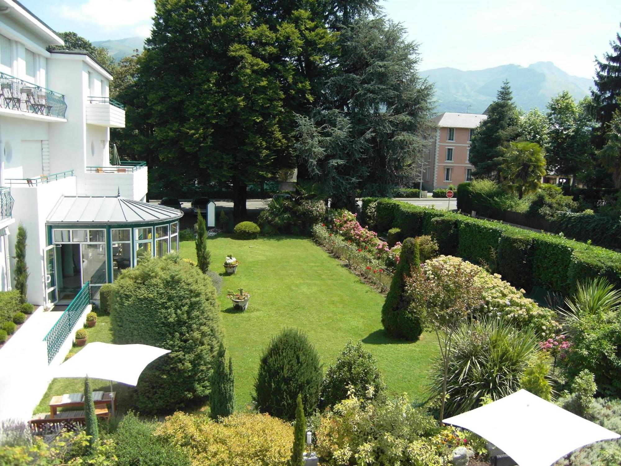 Logis Hotel Le Miramont Argelès-Gazost Exteriér fotografie